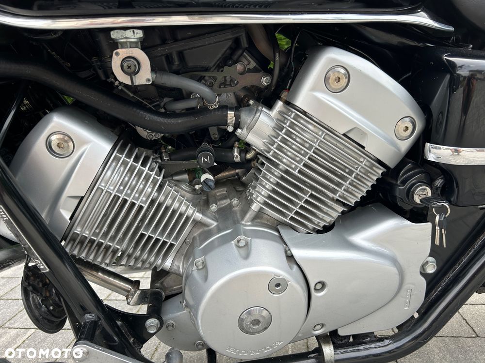 Honda Shadow - 11
