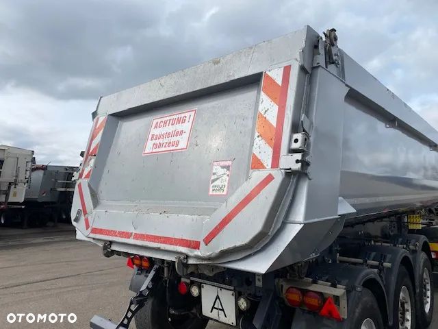 Schmitz Cargobull Naczepa wywrotka stalowa 27 m3 - 9