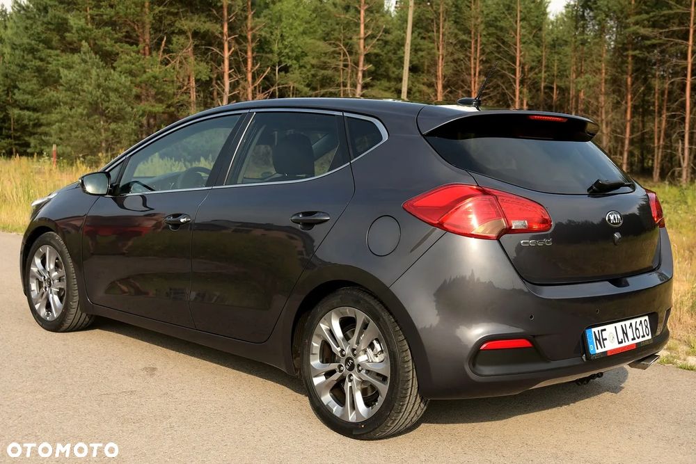Kia Ceed 1.6 GDI DCT Platinum Edition - 5