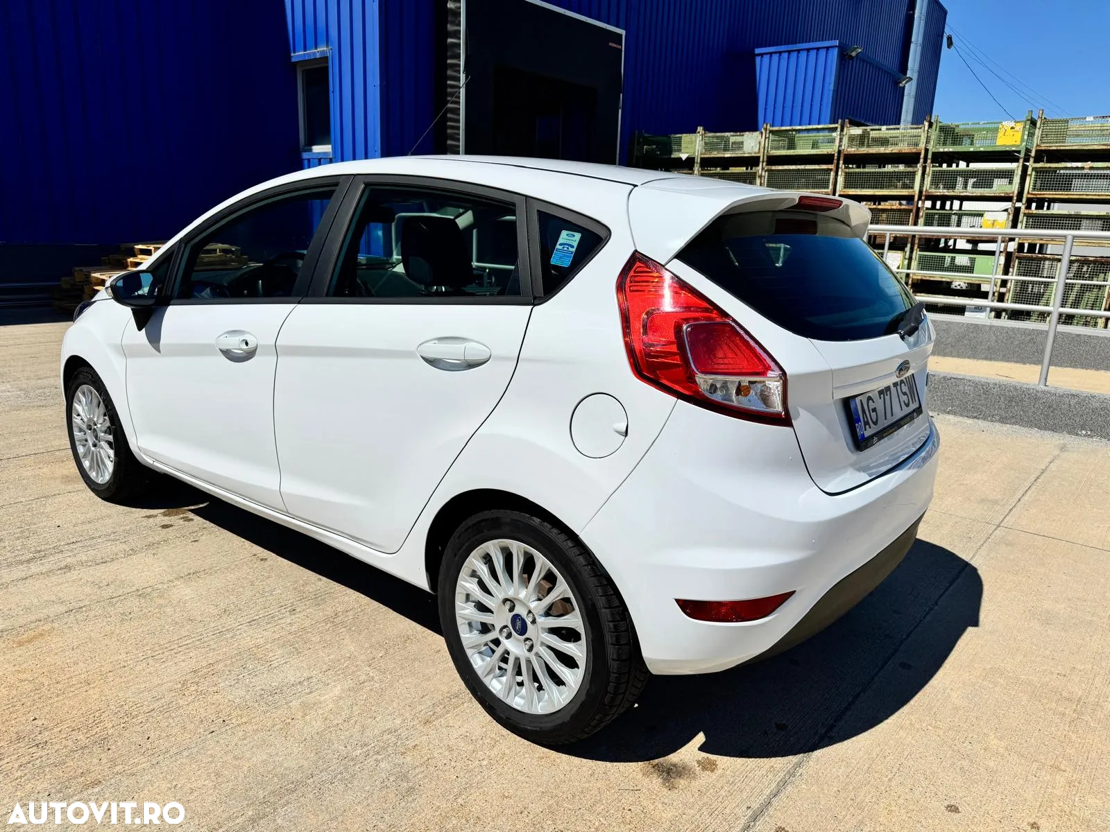 Ford Fiesta 1.0 Trend - 4