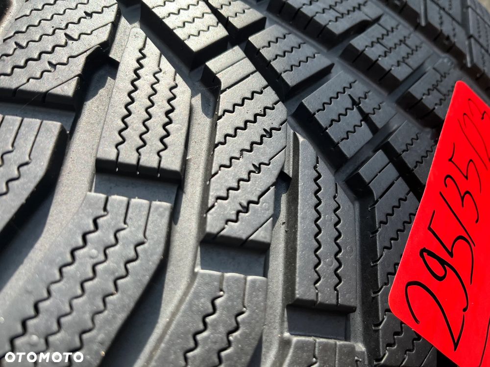 Hankook 295 35 23 Winter I'Cept Evo 2 SUV 2szt. - 4