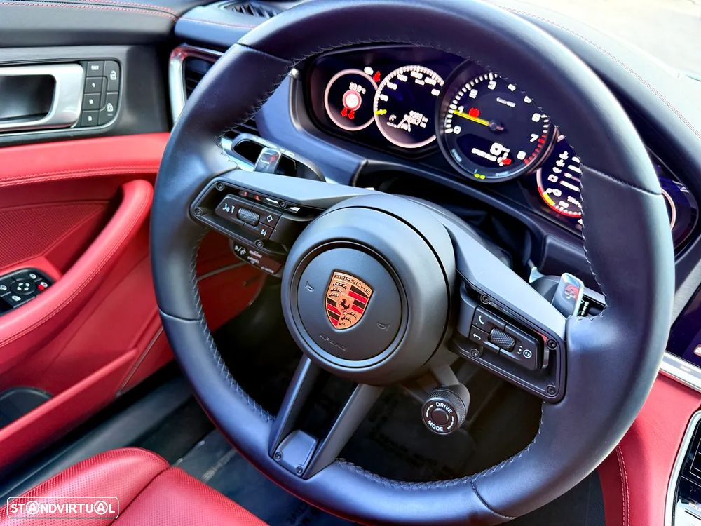 Porsche Panamera 4 E-Hybrid Platinum Edition - 12