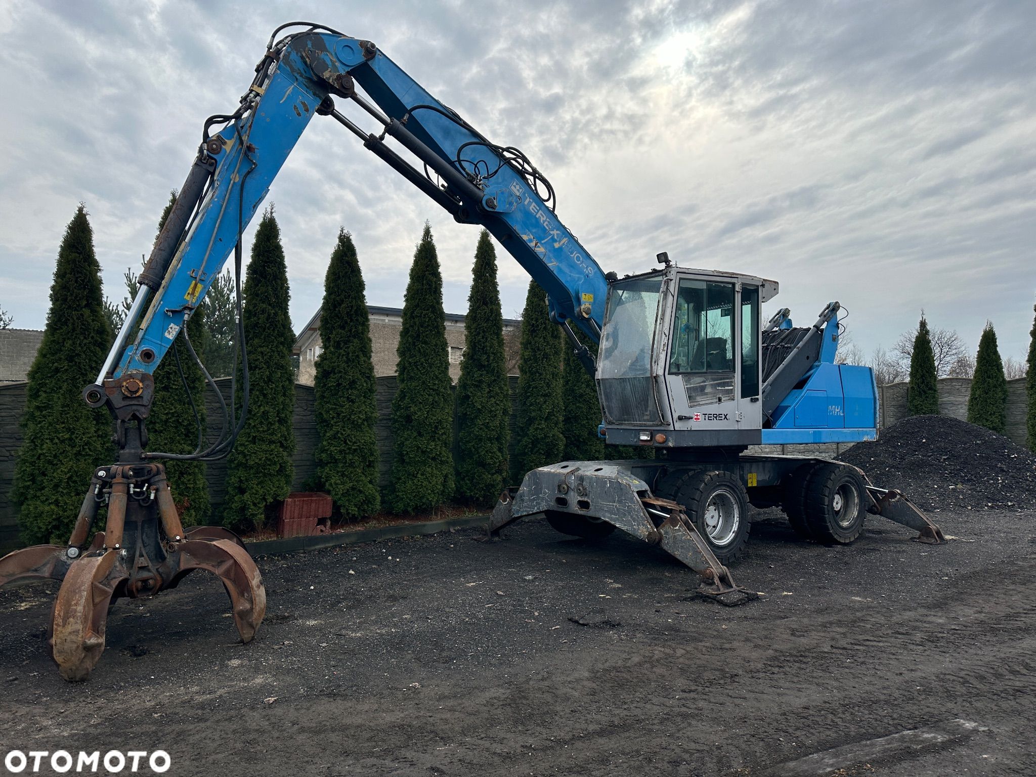 Fuchs Terex mhl 320 - 1