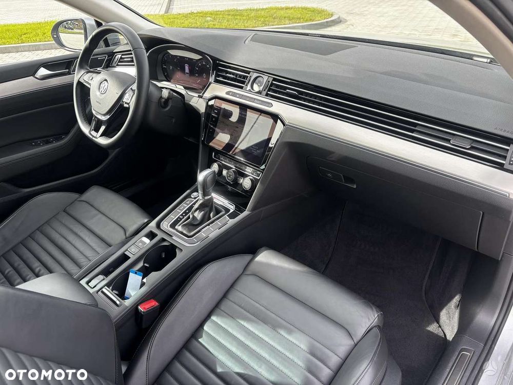 Volkswagen Passat 2.0 TDI Bi-Turbo BMT 4Mot Highline DSG - 15