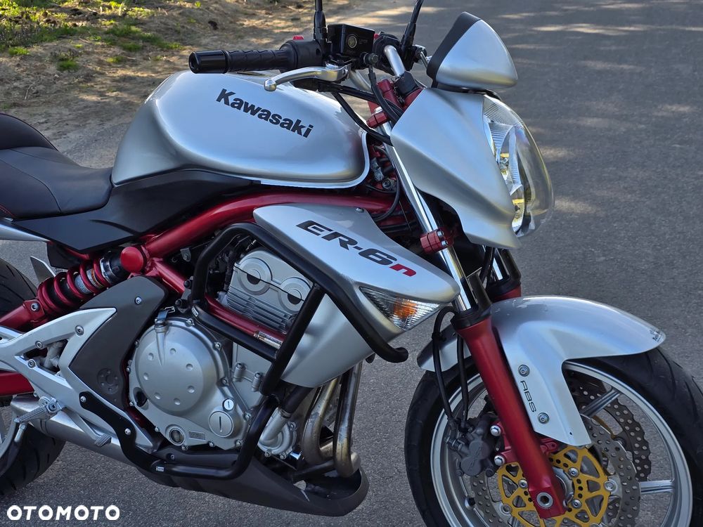 Kawasaki ER - 4