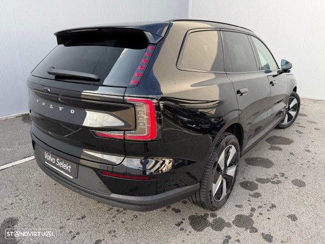 Volvo EX90 - 2