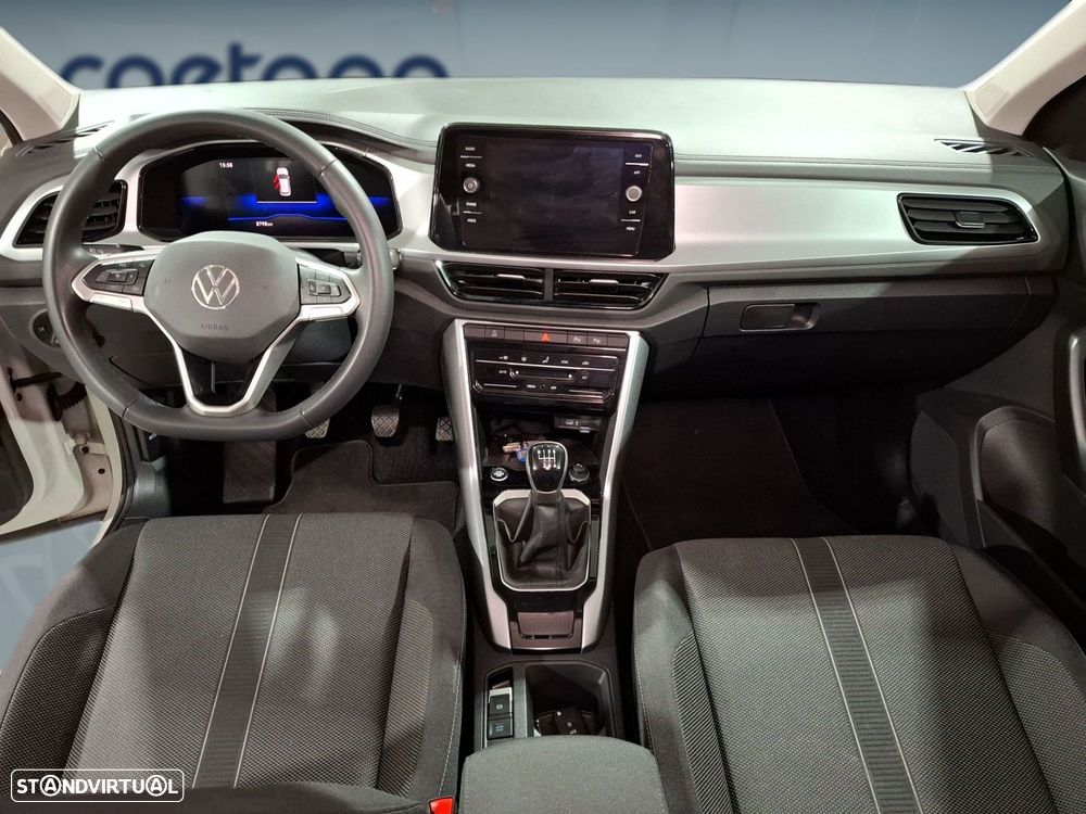 VW T-Roc 1.0 TSI Urban - 12