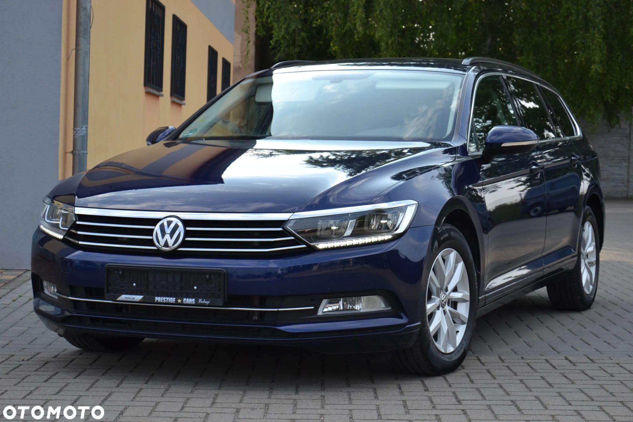 Volkswagen Passat Variant 2.0 TDI DSG (BlueMotion Technology) Comfortline - 1