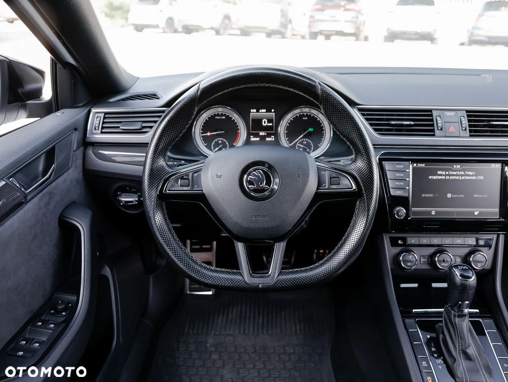 Skoda Superb 2.0 TDI Sportline DSG - 16