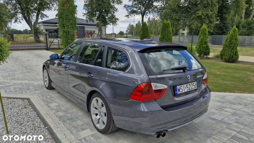 BMW Seria 3 325xi - 6
