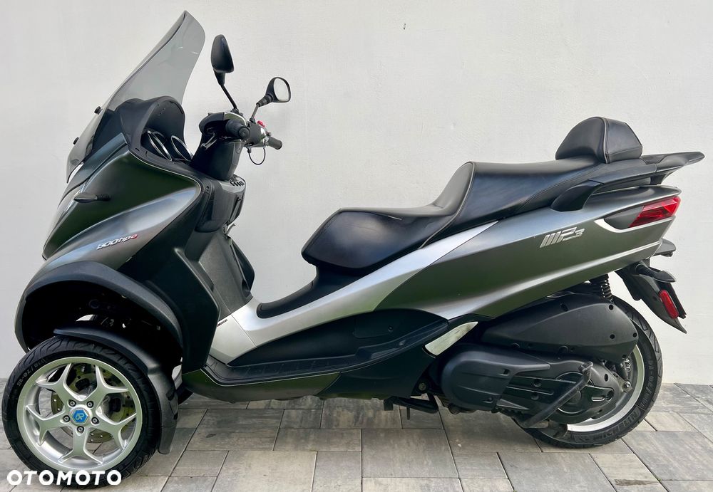 Piaggio MP-3 - 2