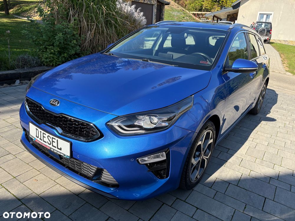 Kia Ceed - 1