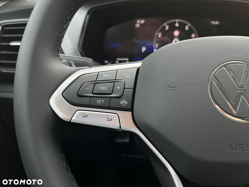Volkswagen T-Cross - 27