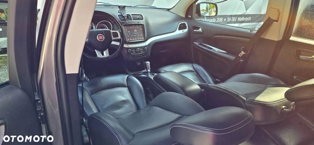 Fiat Freemont 2.0 Multijet 16V DPF Automatik Allrad Lounge - 18