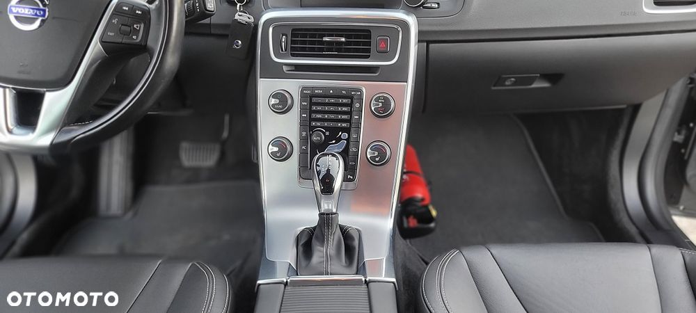 Volvo V60 - 16