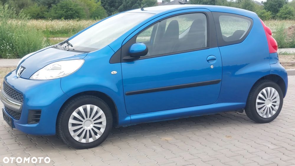 Peugeot 107 70 Urban Move - 32