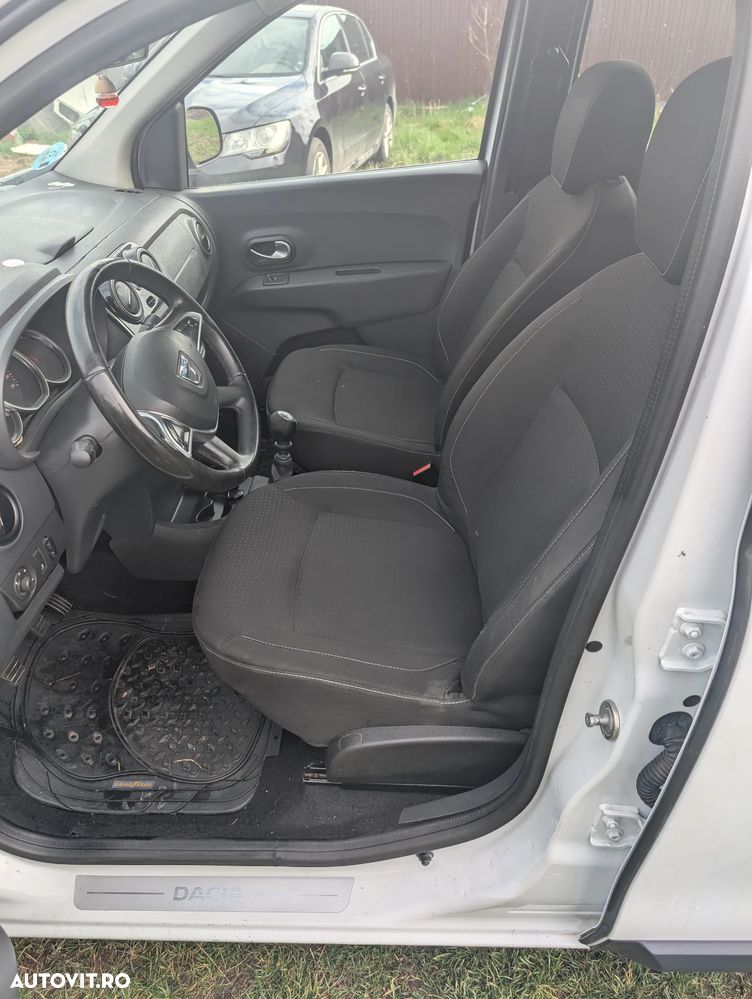 Dacia Lodgy 1.5 Blue dCi Laureate - 6