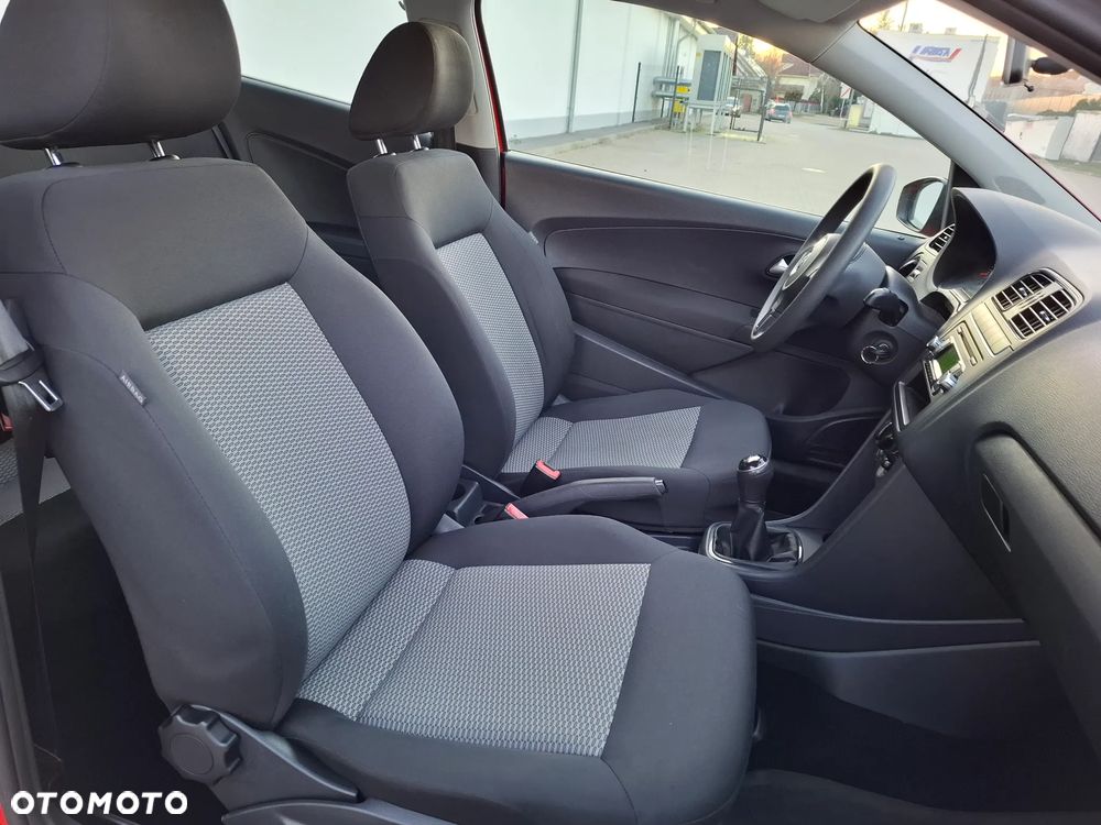 Volkswagen Polo 1.2 Blue Motion Technology Trendline - 28