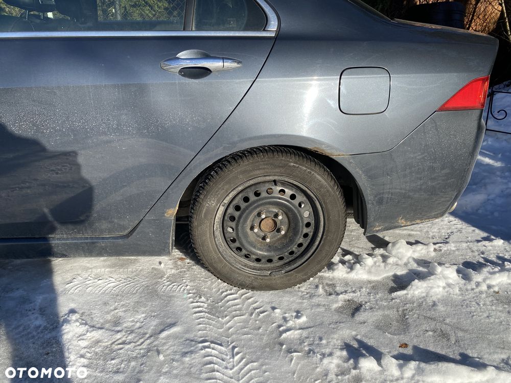 Honda Accord 2.4 Executive - 11