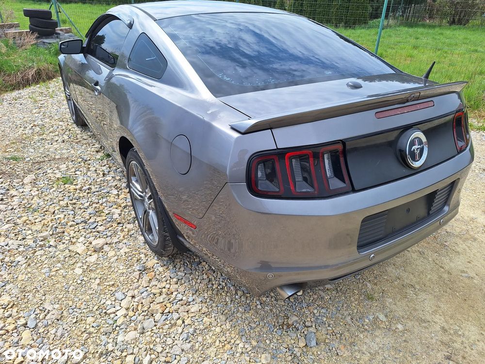 Ford Mustang 3.7 V6 Premium - 7