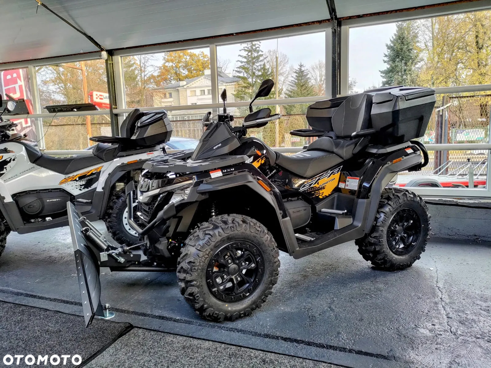 QJMOTOR SFA 1000 - 5