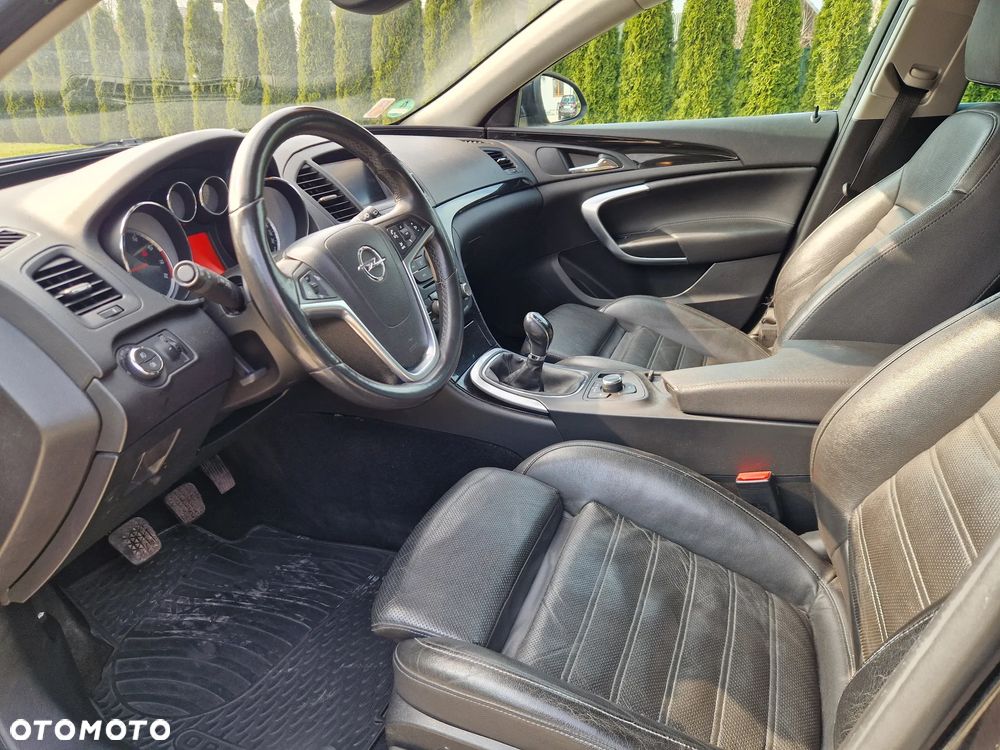 Opel Insignia 2.0 Turbo Innovation - 32