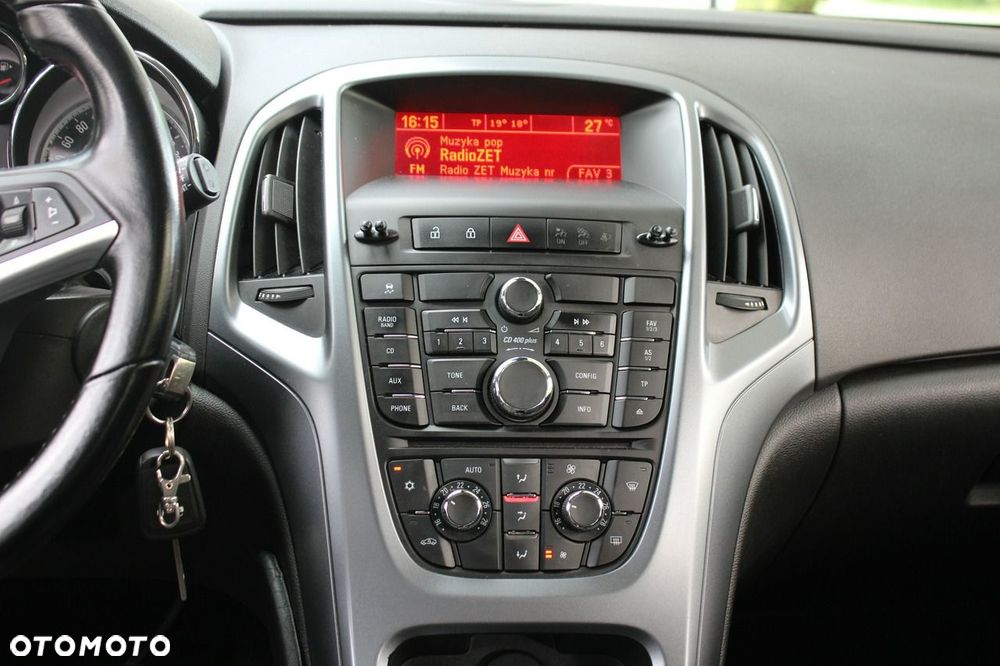Opel Astra 1.4 Turbo Cosmo - 11