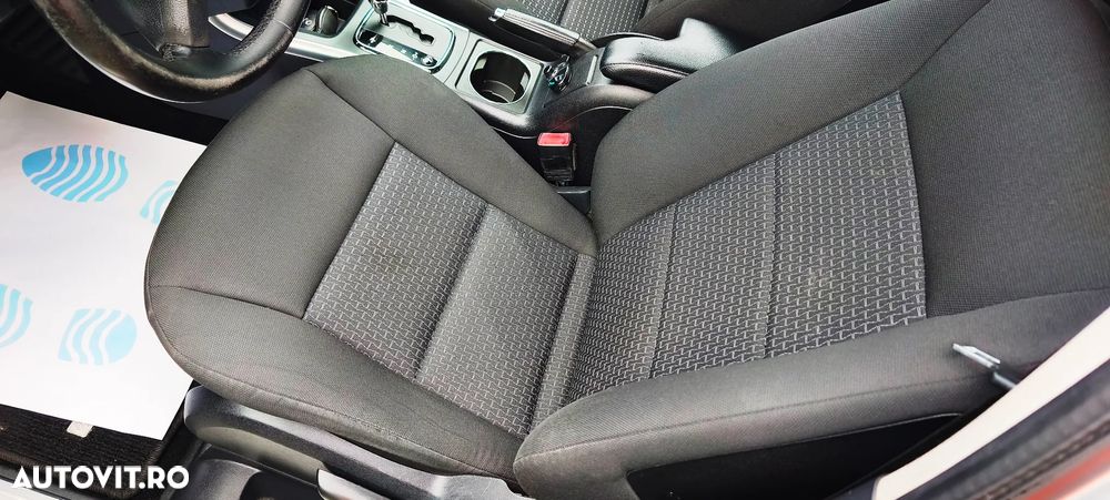 Mercedes-Benz B - 21