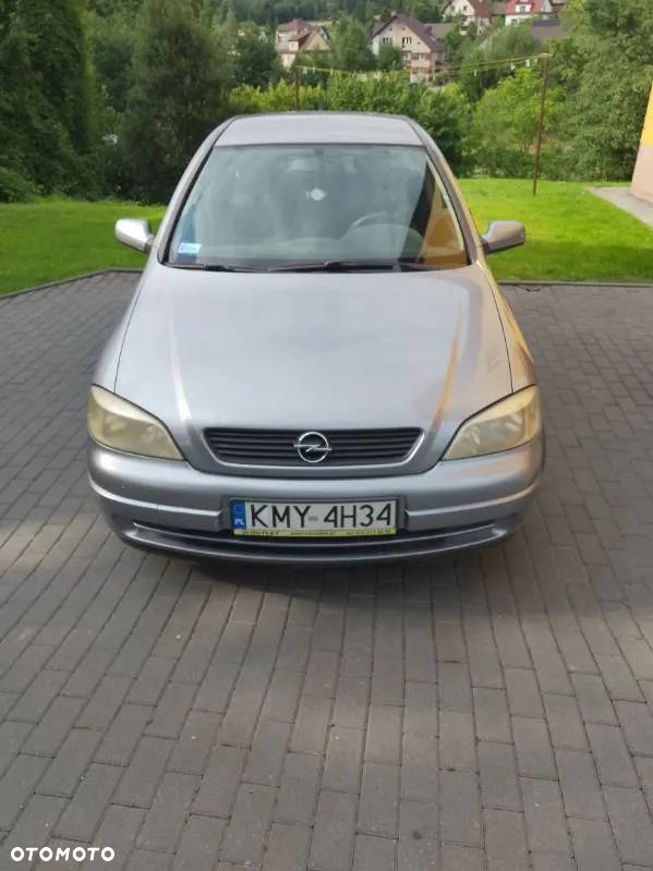 Opel Astra - 1
