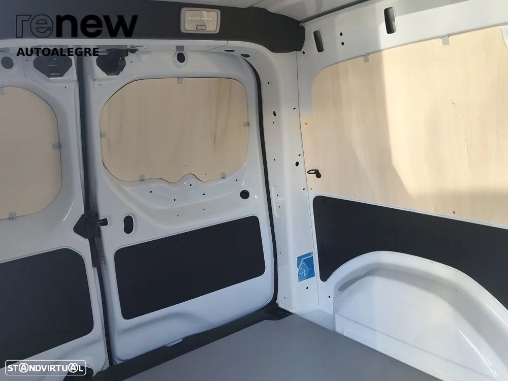 Renault Kangoo E-Tech - 17