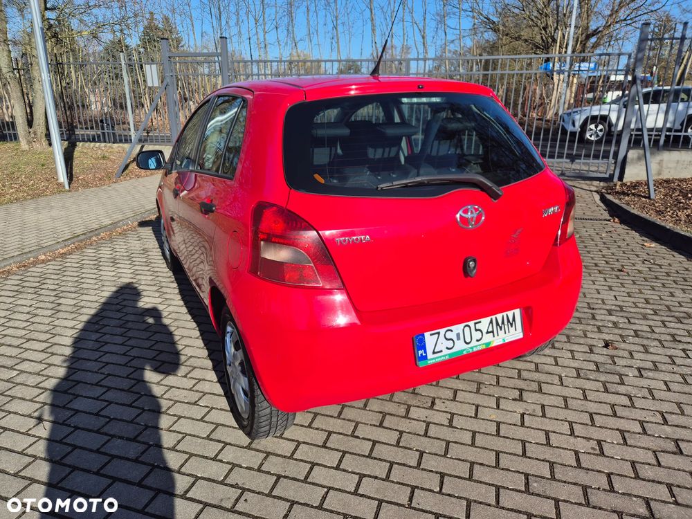 Toyota Yaris - 20