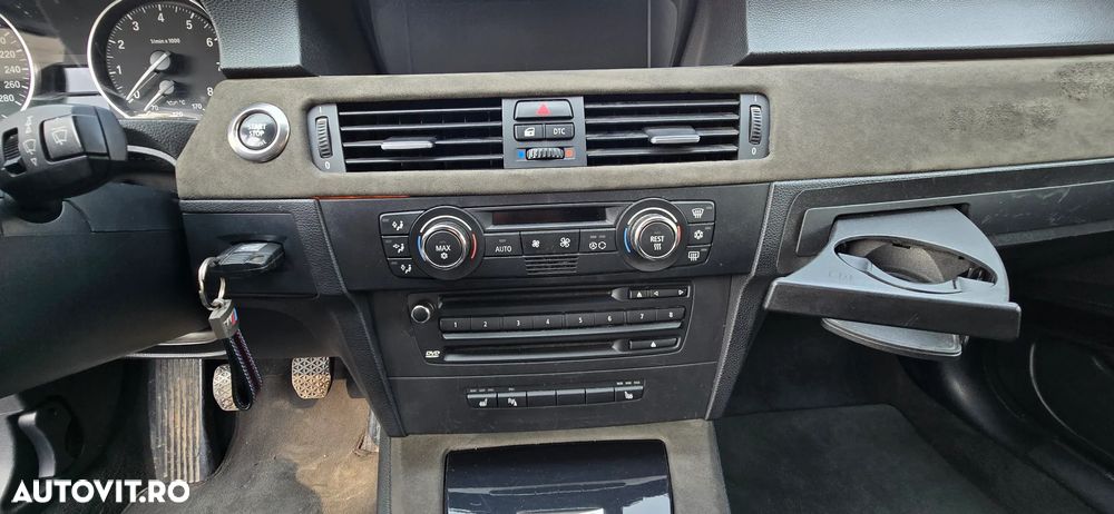 BMW Seria 3 - 37