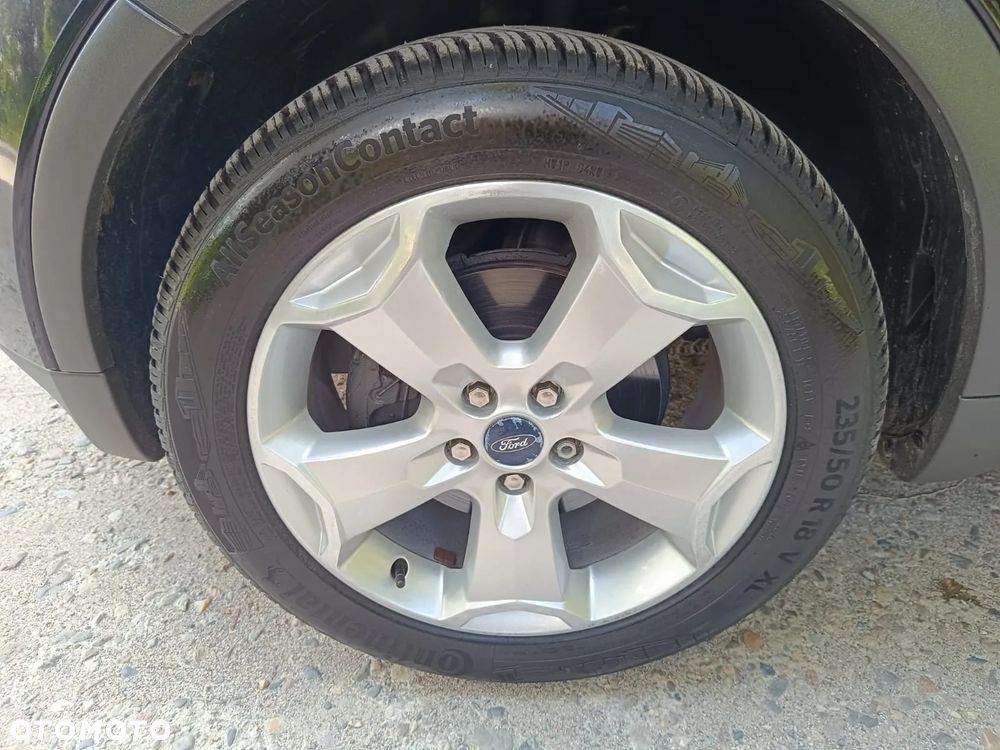 Ford Kuga 2.0 TDCi 4x4 Titanium - 30