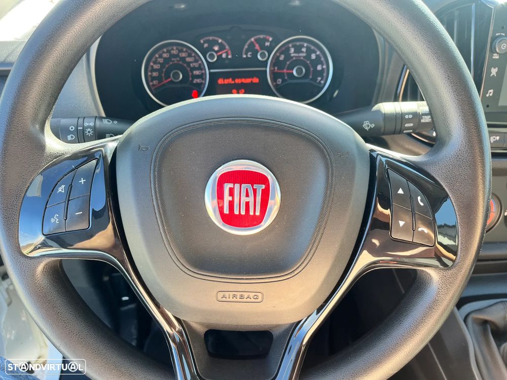 Fiat DOBLO 1.6 120cv MAXI - 9
