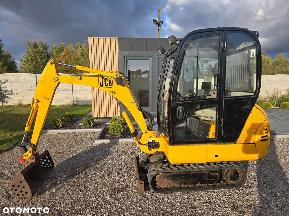 JCB