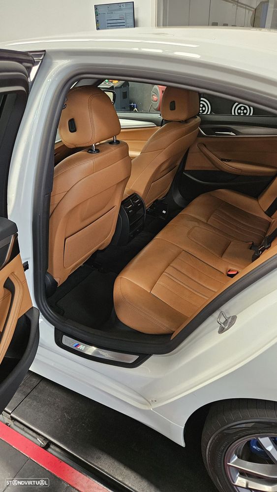 BMW 520 - 9