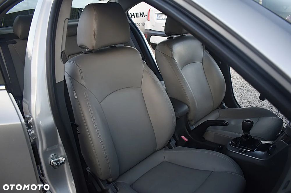Chevrolet Cruze 1.8 LT - 22