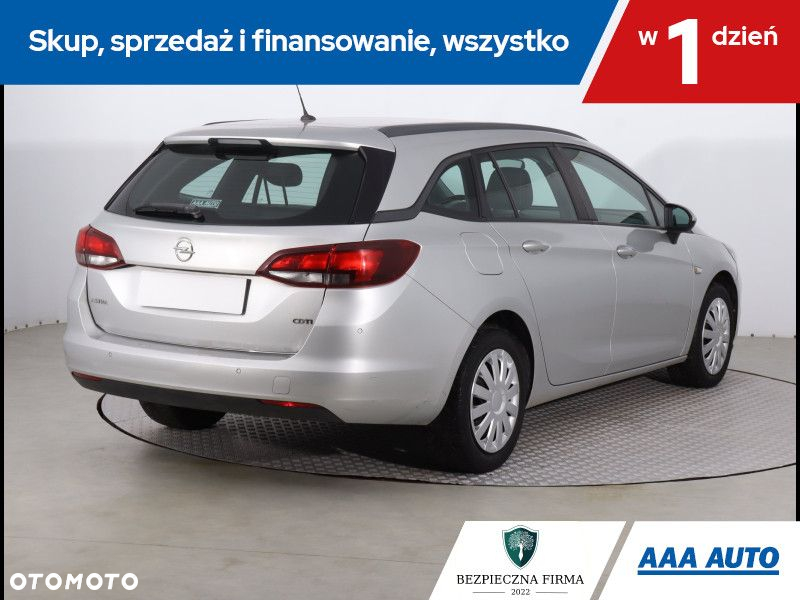 Opel Astra - 6