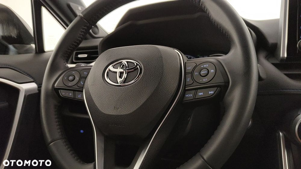 Toyota RAV4 - 11