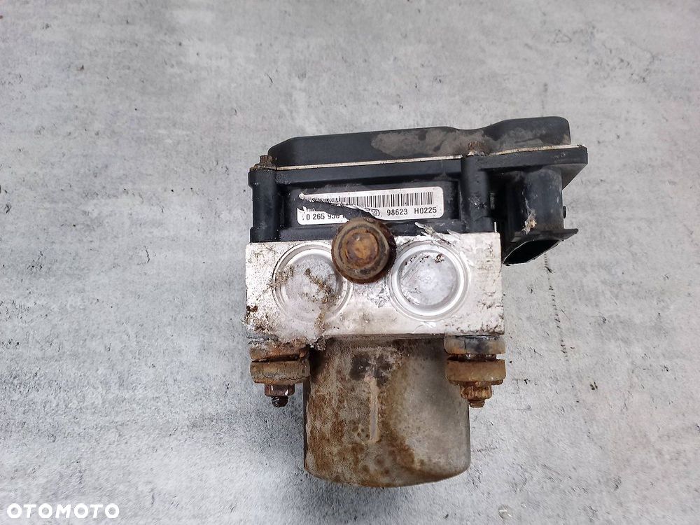 POMPA ABS HYUNDAI I30 I 58920-2L500 0265235333    1.4 CVVT - 6