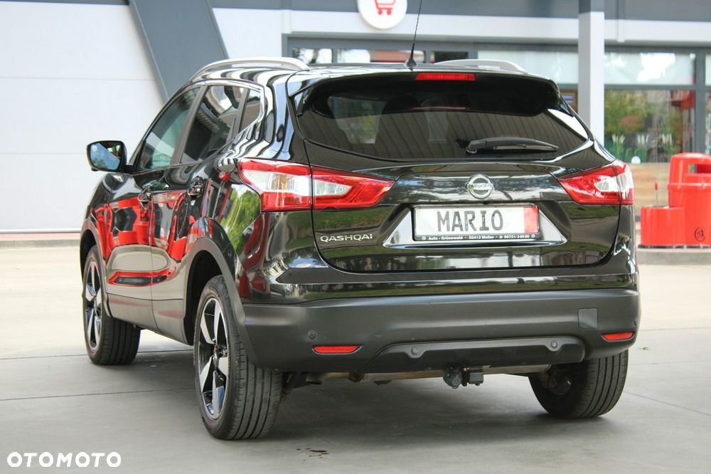 Nissan Qashqai 1.6 DIG-T N-Connecta - 22