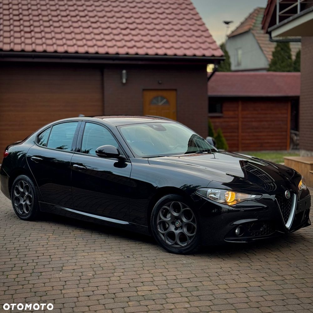 Alfa Romeo Giulia - 4