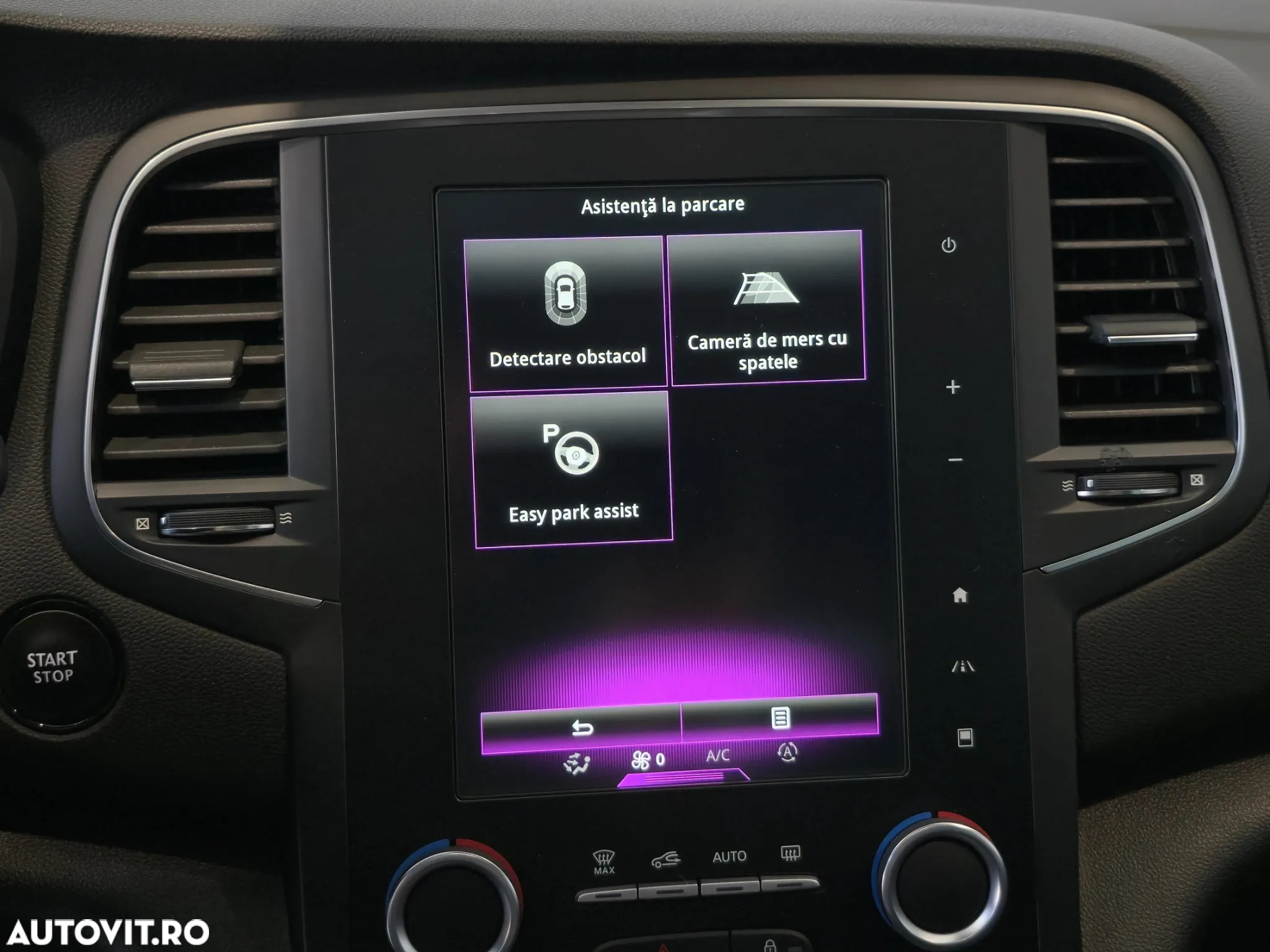 Renault Megane ENERGY dCi Intens - 11