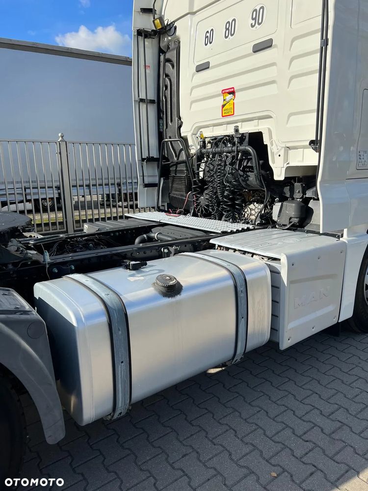 MAN Tgx 18.500 mały przebieg 2017 retarder sprowadzony 2 łóżka serwis lodówka wron-pol - 6