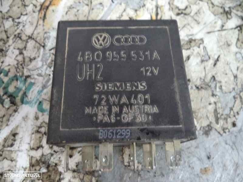 RELÉ VOLKSWAGEN GOLF IV 2000 -4B0955531A - 3