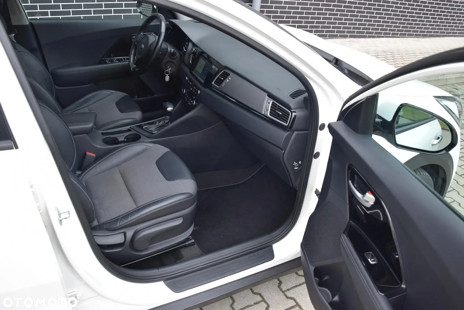 Kia Niro 1.6 GDI Hybrid XL - 9