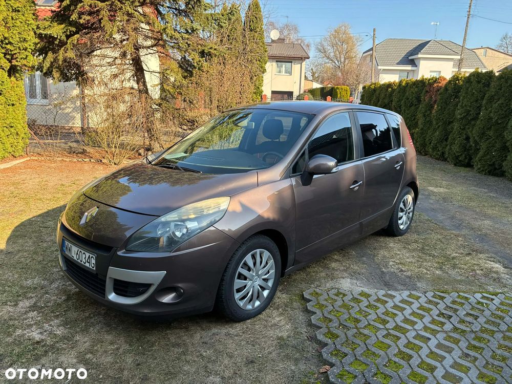 Renault Scenic 1.9 dCi Tech Run