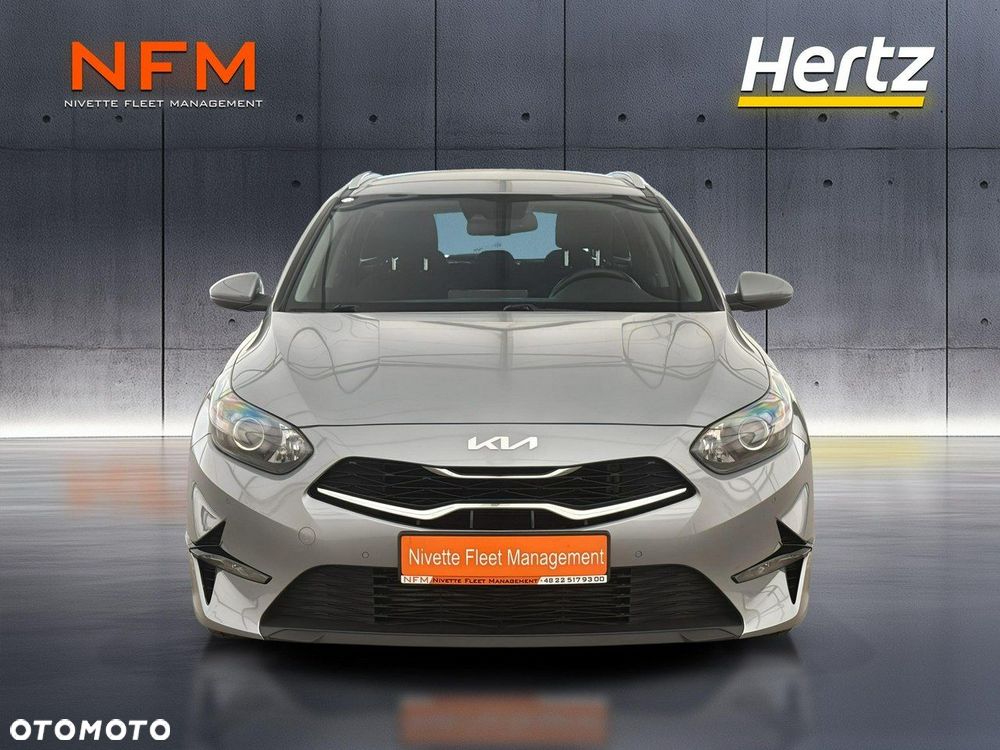 Kia Ceed - 9