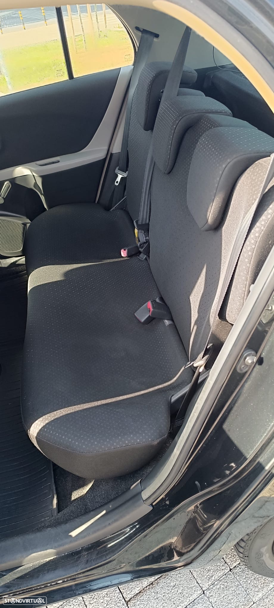 Toyota Yaris 1.0 VVT-i AC - 7