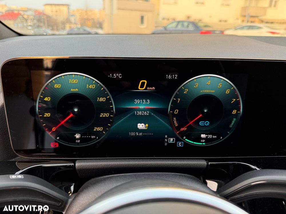 Mercedes-Benz GLA 250 e 8G-DCT Edition Plug-in-Hybrid - 16